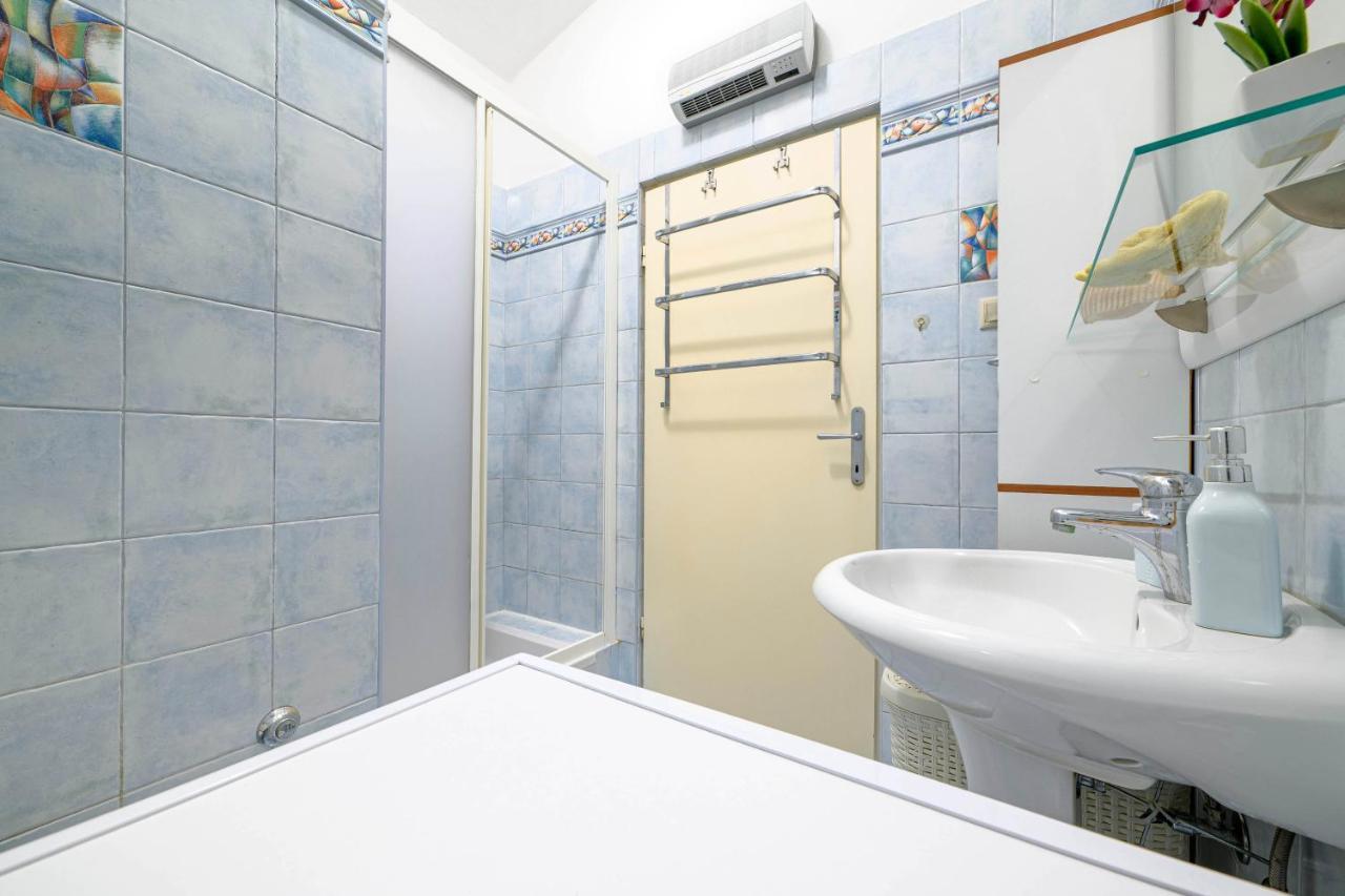 Apartment Busac Zaboric Buitenkant foto